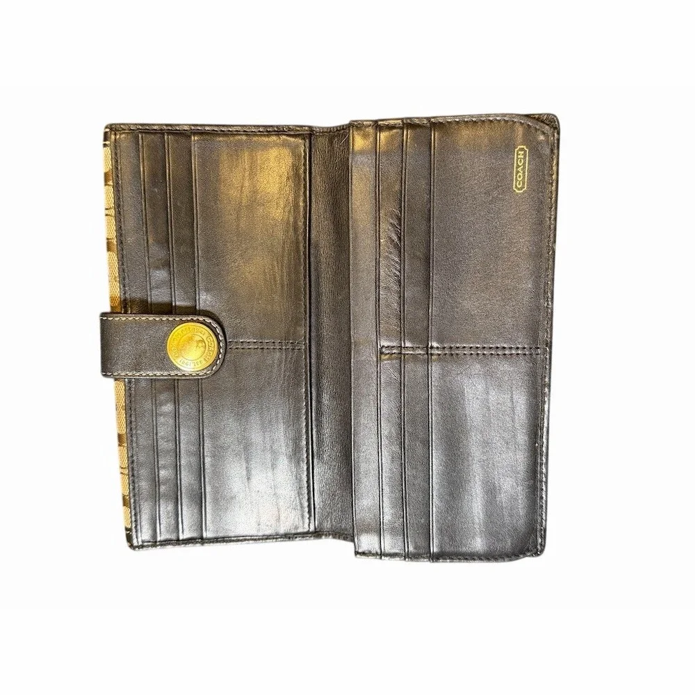 Coach long wallet